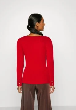 Anna Field Button Detail - Pullover - Red 9 Anna Field Button Detail - Pullover - Red -Anna Field 0c1759738e564c48a0d3417bc62d187f