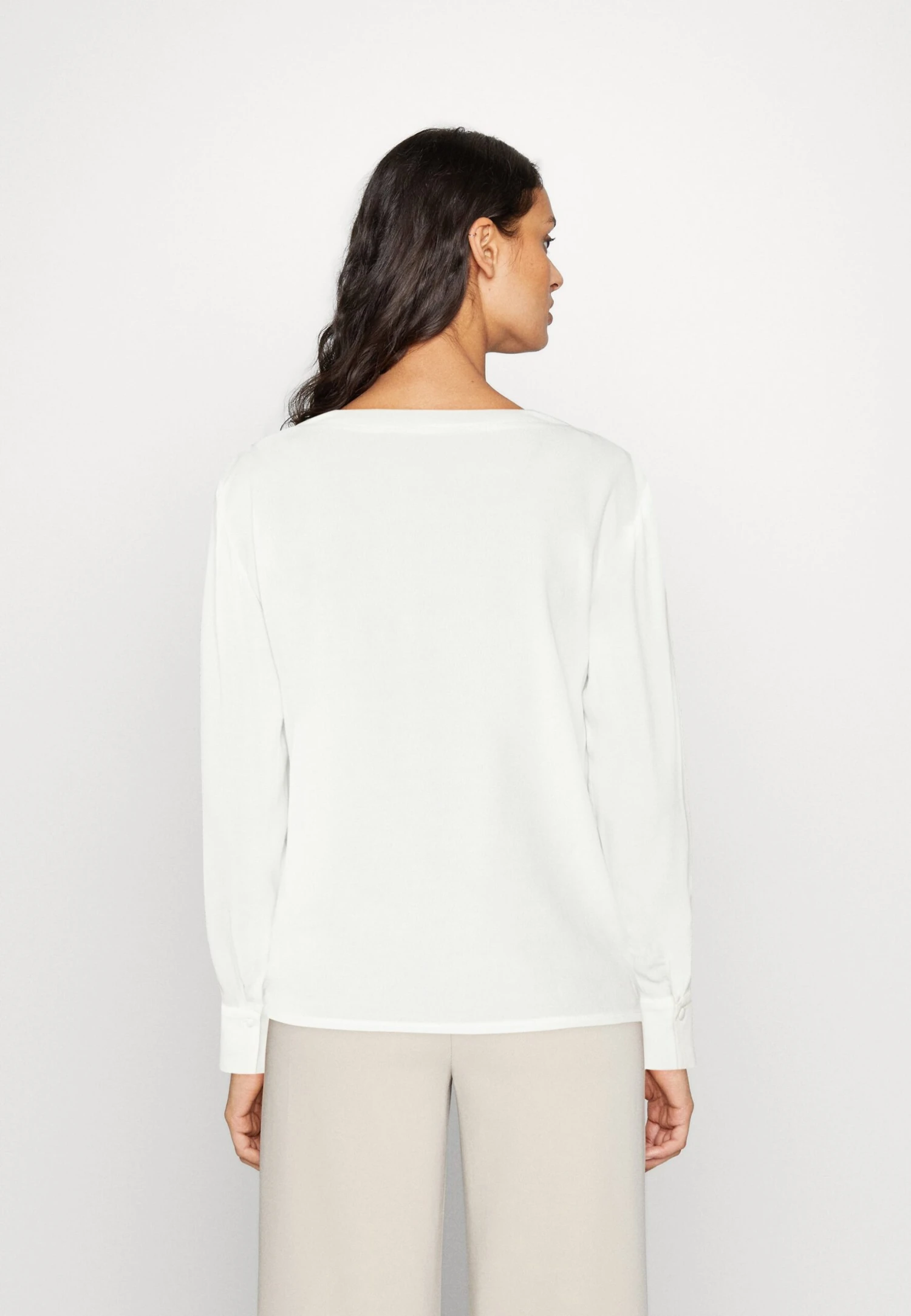 Anna Field Blouse - Off-White 5 Anna Field Blouse - Off-White â Image 3