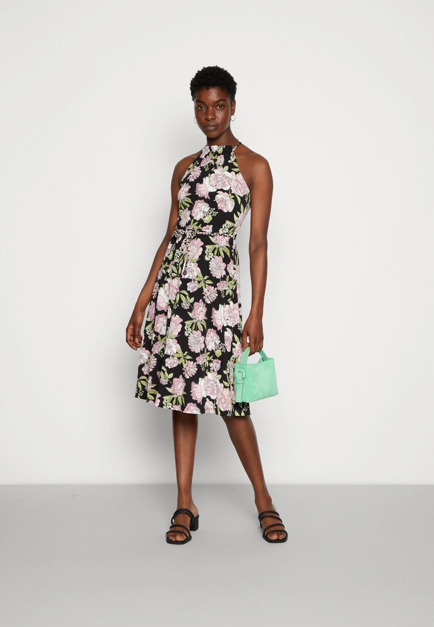 Anna Field Robe En Jersey - Black/Pink 4 Anna Field Robe En Jersey - Black/Pink – Image 2