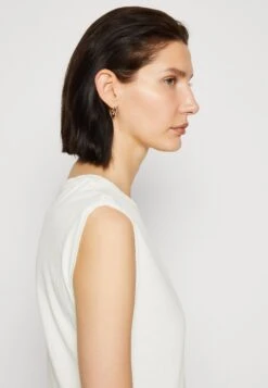 Anna Field T-Shirt Basique - Off-White -Anna Field 76c83fff5a7b4b4c88a0a9e3a714eb1e