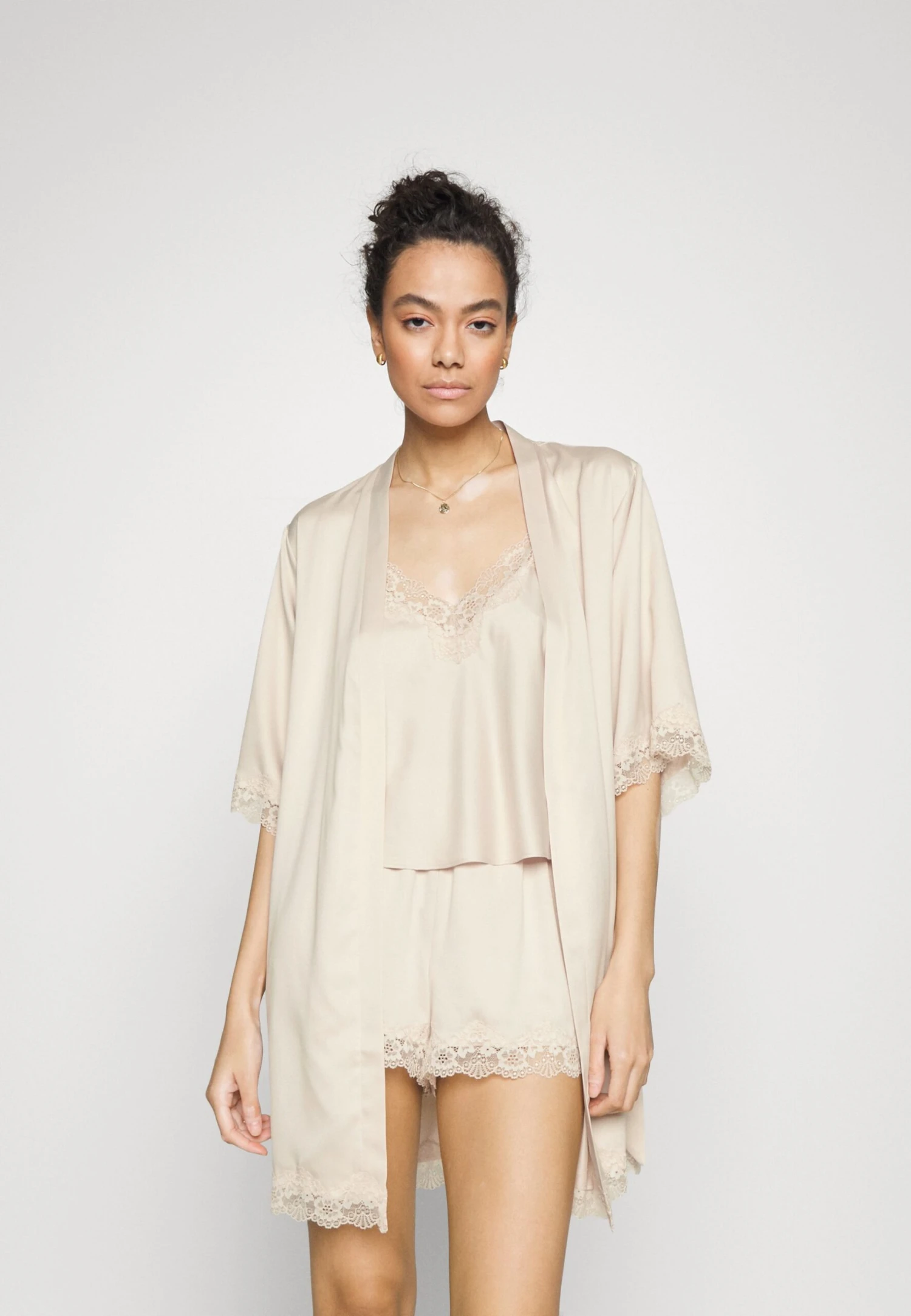 Anna Field Chemise De Nuit / Nuisette - Off-White 7 Anna Field Chemise De Nuit / Nuisette - Off-White – Image 5