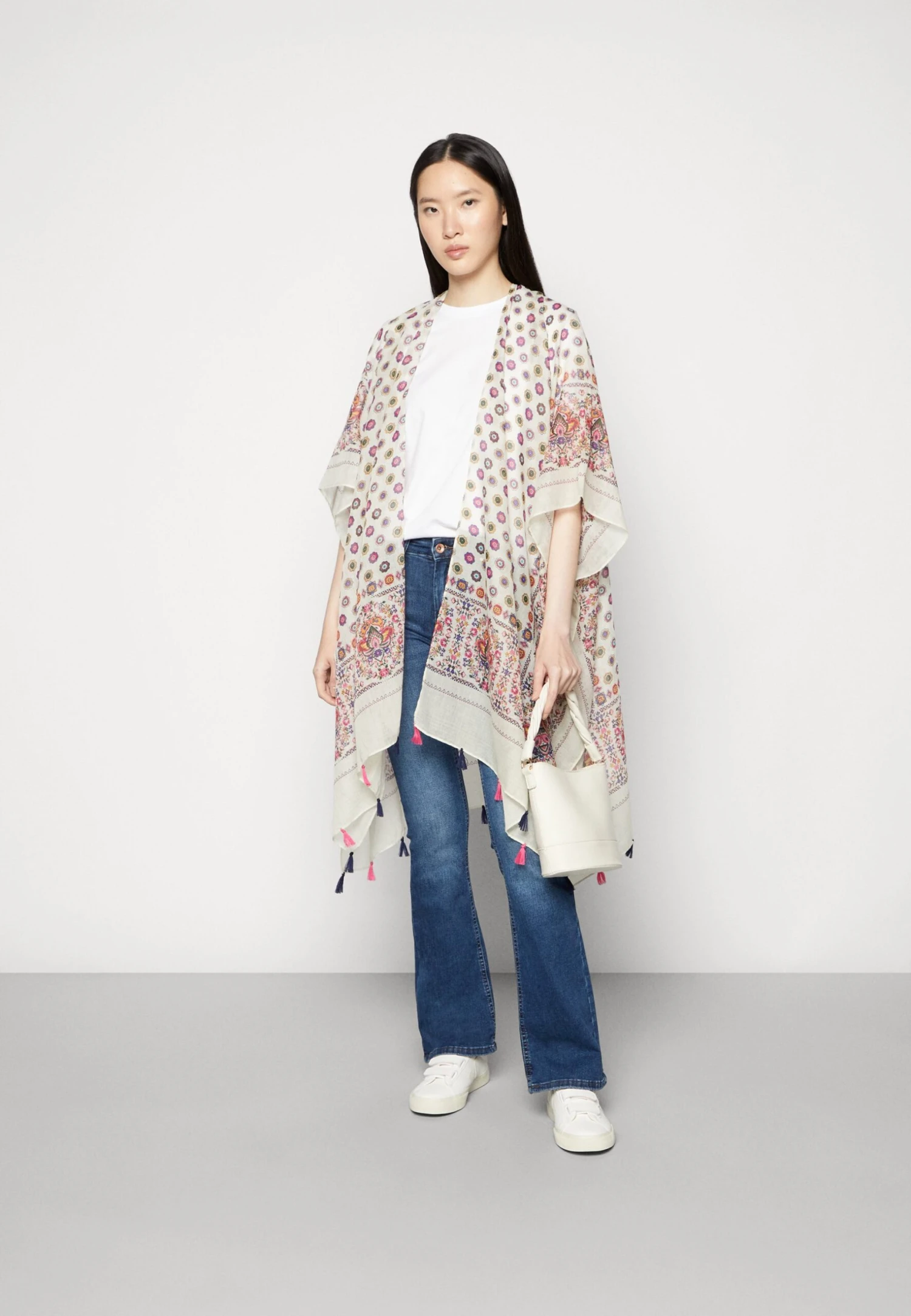 Anna Field Cape - Tan 4 Anna Field Cape - Tan â Image 2