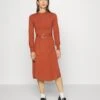 Anna Field Crew Ausschnitt Midi Strickkleid Mit Gürtel - Robe Pull - Brown 2 Anna Field Crew Ausschnitt Midi Strickkleid Mit Gürtel - Robe Pull - Brown -Anna Field b544d9bfc4684fee82bcb034bbae9742