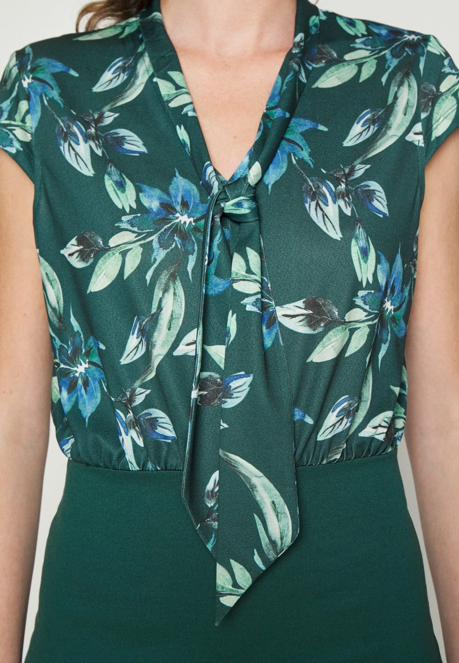 Anna Field Robe Fourreau - Dark Green-Multi-Coloured 7 Anna Field Robe Fourreau - Dark Green-Multi-Coloured – Image 5