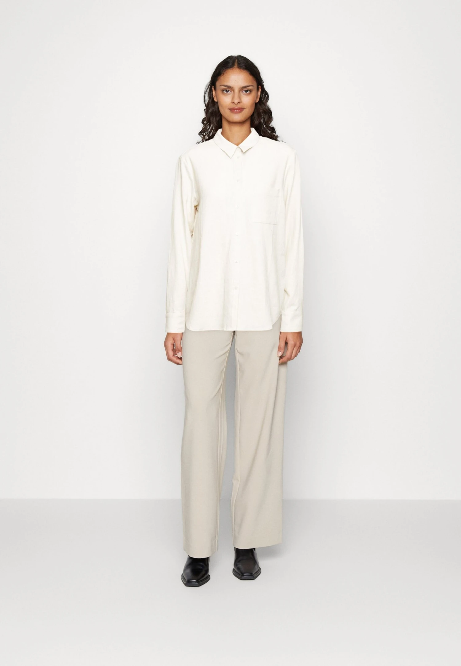 Anna Field Linen-Mix Button Down Blouse - Chemisier - Beige 4 Anna Field Linen-Mix Button Down Blouse - Chemisier - Beige â Image 2