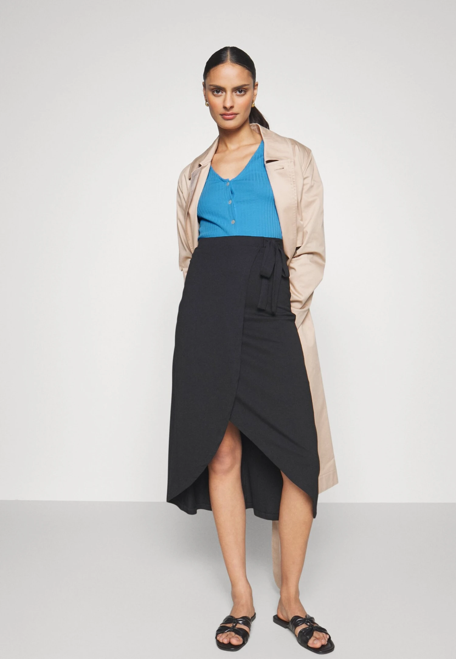 Anna Field Gilet - Blue 7 Anna Field Gilet - Blue – Image 5